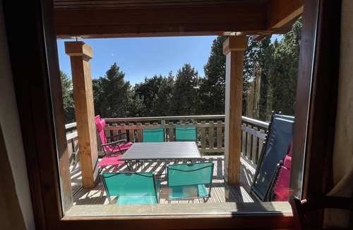 Font-Romeu-Odeillo-Via Ski Chalet | Real wooden chalet for 8 people in the center of Font Romeu