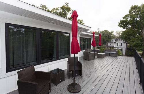 Douglas House | REDBUD HOLIDAY HOUSE: Spacious, Modern Home–Sleeps 14 Plus Incredibly Walkable!