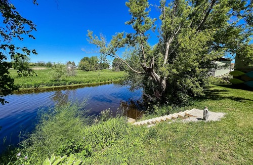 Algoma Apartment | Relax N Rentals Waterfront 3BR UP Algoma WI Kayaks Grill Fire Pit
