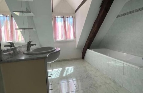 Martel Bed & Breakfast | ⭐ Relaxation & comfort - Swimming pool & jacuzzi - 5 pers
