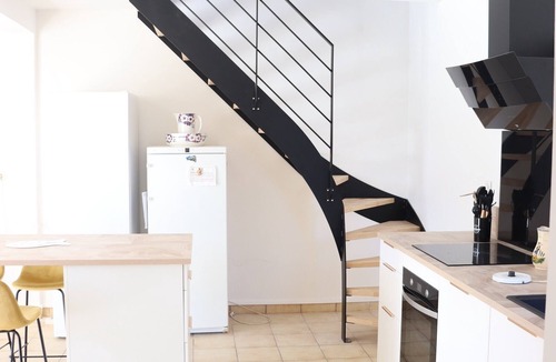Saint-Guenole House | Renovated Family Home 50m from the Sea – 4 Bedrooms, Garden, Walk to the Beach!