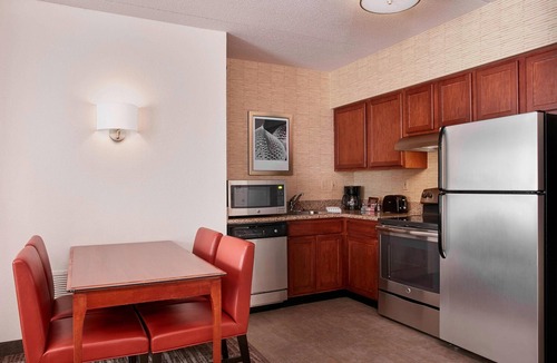 Schaumburg Hotel | Residence Inn by Marriott Chicago Schaumburg/Woodfield Mall