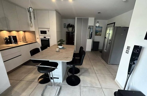 Brison-Saint-Innocent Apartment | Residence L'unik - Charming apartment in contemporary residence!
