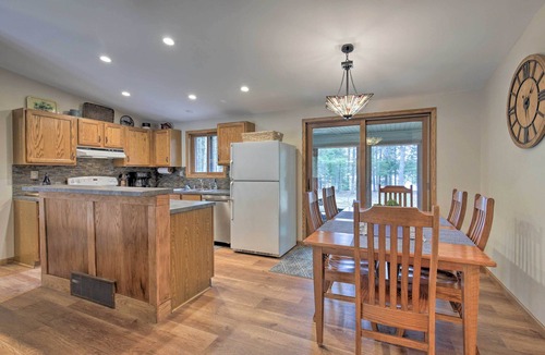 Rhinelander House | Rhinelander Home - Jennie Webber Lake On-Site