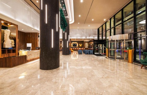Streeterville Hotel | Riu Plaza Chicago
