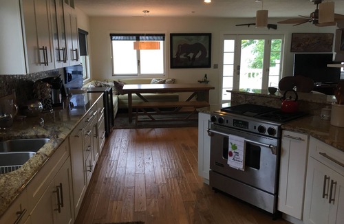 Moline House | Riverside Cottage