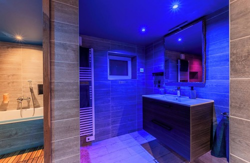 Herrlisheim Bed & Breakfast | ⚜️ Romantic SPA Retreat with Jacuzzi & Sauna | Near Strasbourg - Wellness Luxury