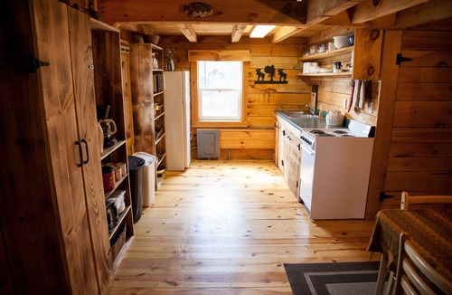 Muscoda Cabin | Rustic, small and primitive cabin - Riverview Cabin, LLC