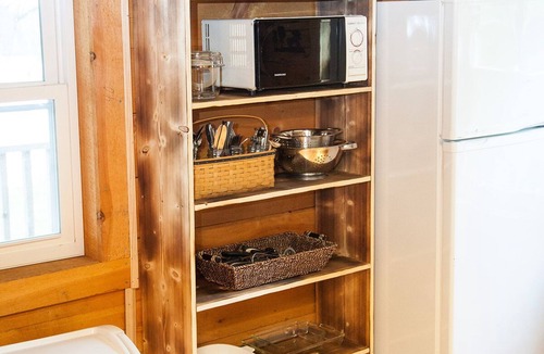 Muscoda Cabin | Rustic, small and primitive cabin - Riverview Cabin, LLC