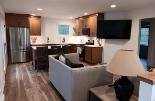 Sturgeon Bay House | Secluded Lake Michigan Retreat 4BR/4BA, EV Charging, Near Cave Point
