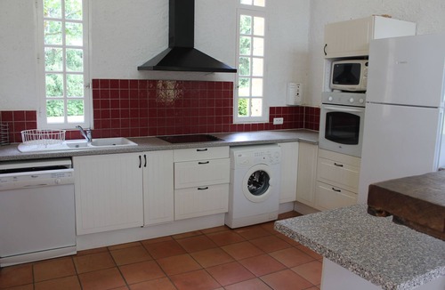 Saint-Germain-et-Mons House | Secluded renovated farmhouse with large (16x8m) private pool/grounds (0,6 ha)