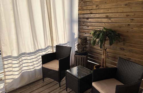 Milwaukee House | Serenity - Loft Style Near Downtown+Freeway, UPR Duplex, Separate Entrance