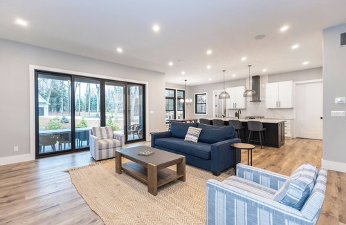 Grand Beach House | Serenity Now: Grand Beach Retreat, Heated Spa Pool, Hot Tub, Sauna, Golf Cart