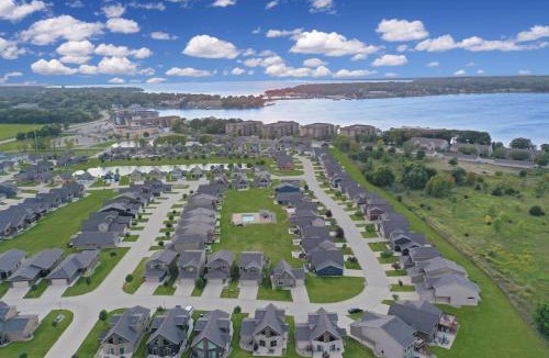 Spirit Lake House | Serenity Point at Bridges Bay Resort