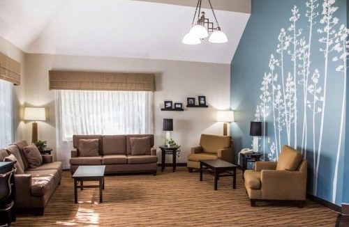 Davenport Hotel | Sleep Inn & Suites Davenport - Quad Cities