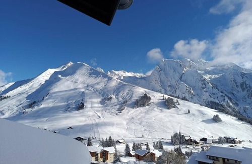 Manigod Condo | Slow Chalet MtBlanc Soleil Ski-in/out Nice View Balcony Elevator Parking