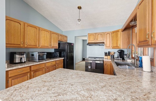 Traverse City House | Smokey Hollow's Secret | Hot Tub | Beach | AC |