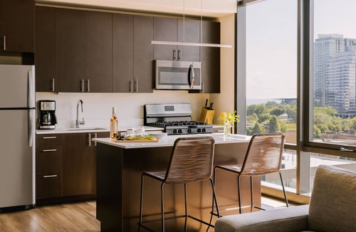 South Loop Apartment | Sonder South Wabash | Superior One-Bedroom Apartment w/Balcony City View