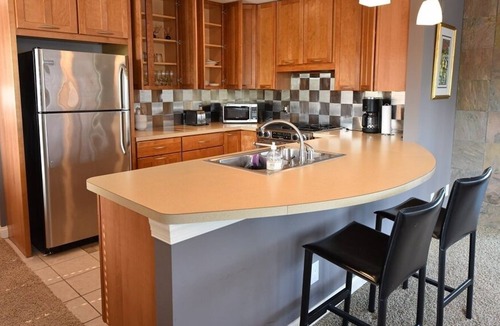 Douglas Condo | Spacious 3 bedroom/2 bathroom condo - above Isabel's Market + Eatery