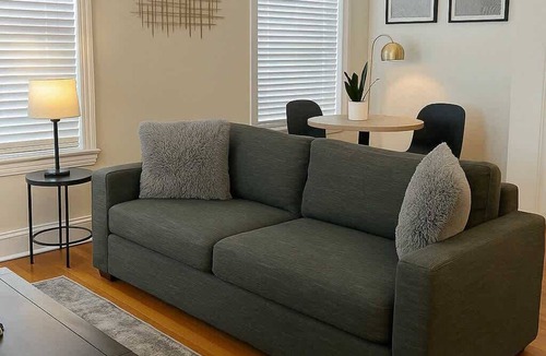 Avondale Apartment | Spacious 3BR | 2BA Family-Friendly Home