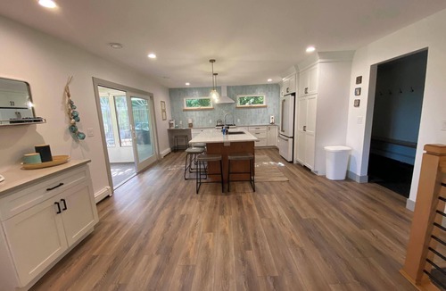 Elk Rapids House | Spacious 5-bedroom house just outside the Village of Elk Rapids with AC, WiFi