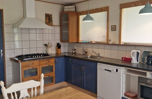 Douzains House | Spacious Holiday Home with Jacuzzi, Three Terraces & Panoramic Views in Lot-et-Garonne