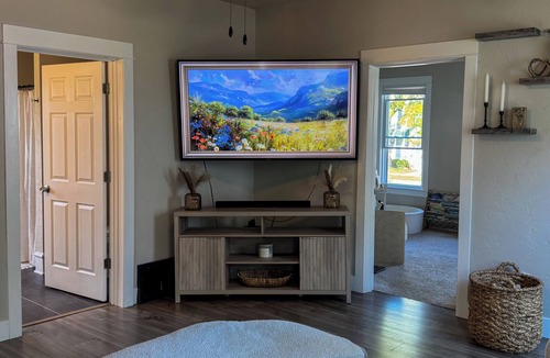 Oshkosh House | Spacious Oshkosh Home – 9 Minutes from EAA AirVenture