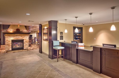 Peoria Hotel | Staybridge Suites Peoria Downtown by IHG