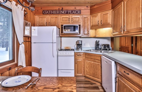 Eagle River Cabin | Stepaway Vacation Rentals - Cooper's Cabin