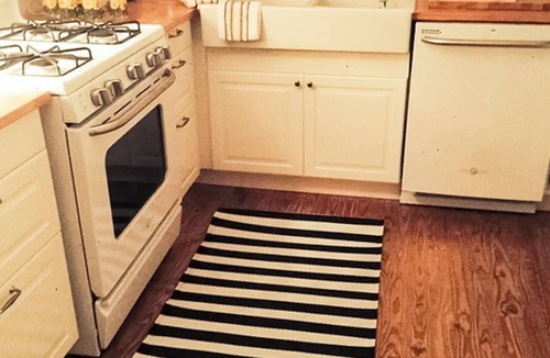 Lakeside Cottage | Steps to Beach & Lake Michigan! Family Retreat