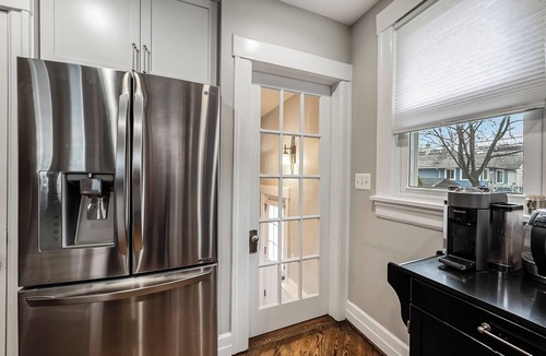 Plymouth House | Steps to Dtwn Plymouth! Home w/Dog-Friendly Yard