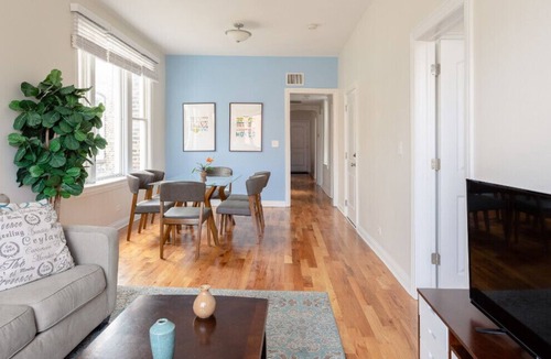 Ukrainian Village Apartment | Steps to Shops, Eats | Easy Access + W&D | Zencity