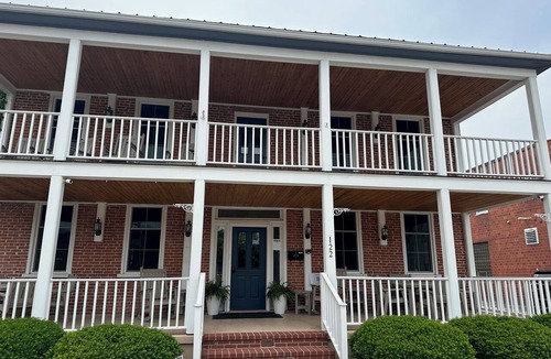 Oregon House | Storyteller Manor - Historic beautiful large house in quaint downtown Oregon, IL