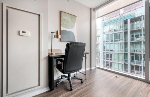 Streeterville Apartment | Streeterville 2br w pool gym nr Riverwalk CHI-881