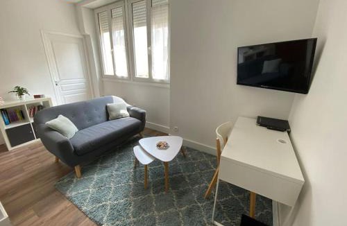 Grand Parc-Paul Doumer Apartment | studio BORDEAUX CHARTRONS 2