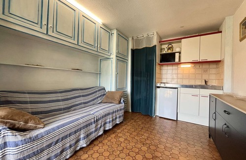 Gruissan Apartment | Studio Cabin With Pool & Parking - Gruissan