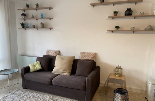 Est Apartment | Studio Chic Avec Piscine, Parking Dans Résidence Arborée et Sécurisée