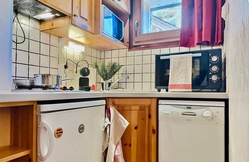 Val-d'Isere Apartment | Studio for 3 in Val d'Isère, near center and slopes, pets allowed
