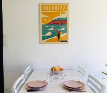 Boucau Apartment | Studio