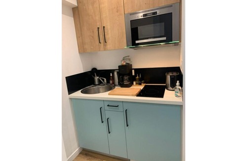 Downtown Apartment | Studio