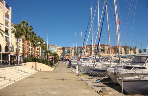 Plage d'Argeles Apartment | Stunning apartment in Argels-sur-Mer with 3 Bedrooms and WiFi
