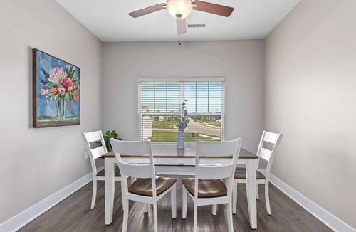 Grandville Apartment | Stylish Stay Minutes from Downtown GR