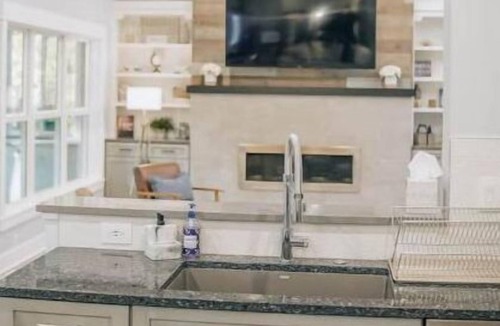 South Haven House | Summertime in SoHa! Pool, Hot Tub & Game Room