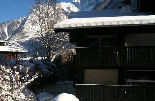 Chamonix City Centre Apartment | Superb Central Chamonix Apartment, Great Views, next to the beginners slopes