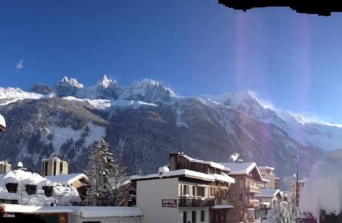 Chamonix City Centre Apartment | Superb Central Chamonix Apartment, Great Views, next to the beginners slopes