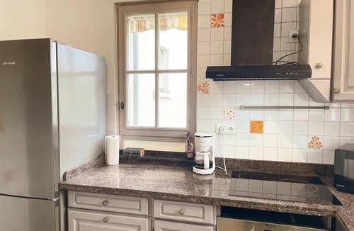 Blois Apartment | Superb Renovated Triplex in Blois with Wi-Fi Included