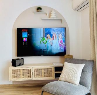 Chambery Apartment | Sweet Home - Cocon élégant climatisé, piscine été, balcon & parking privé
