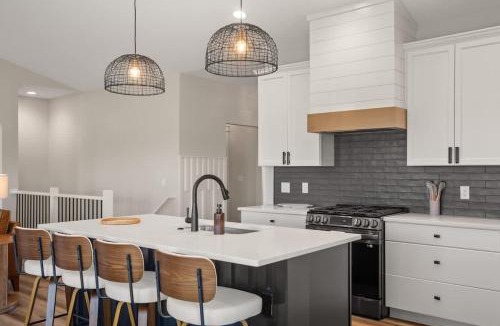 Waukee House | The Blue Haven in Urbandale