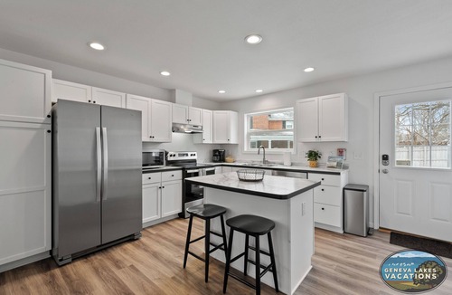 Lake Geneva House | The Geneva Collection|Sleeps 40|Arcade Room|Groups|Outdoor Spaces