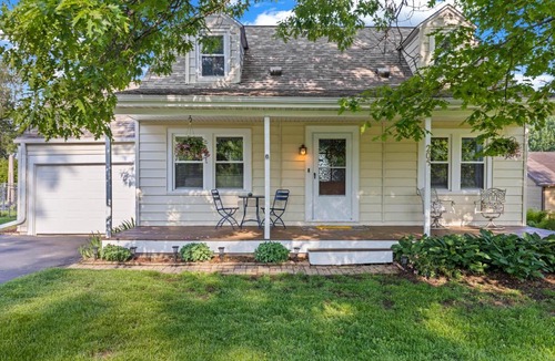 Winnebago House | The Gilded Cottage Entire Home
